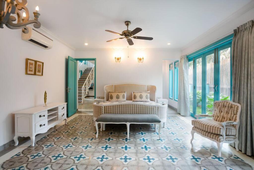 White Banyan Beach Villa, Candolim By The Acacia Villas Esterno foto