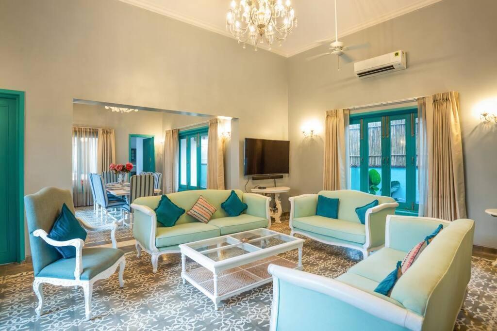 White Banyan Beach Villa, Candolim By The Acacia Villas Esterno foto