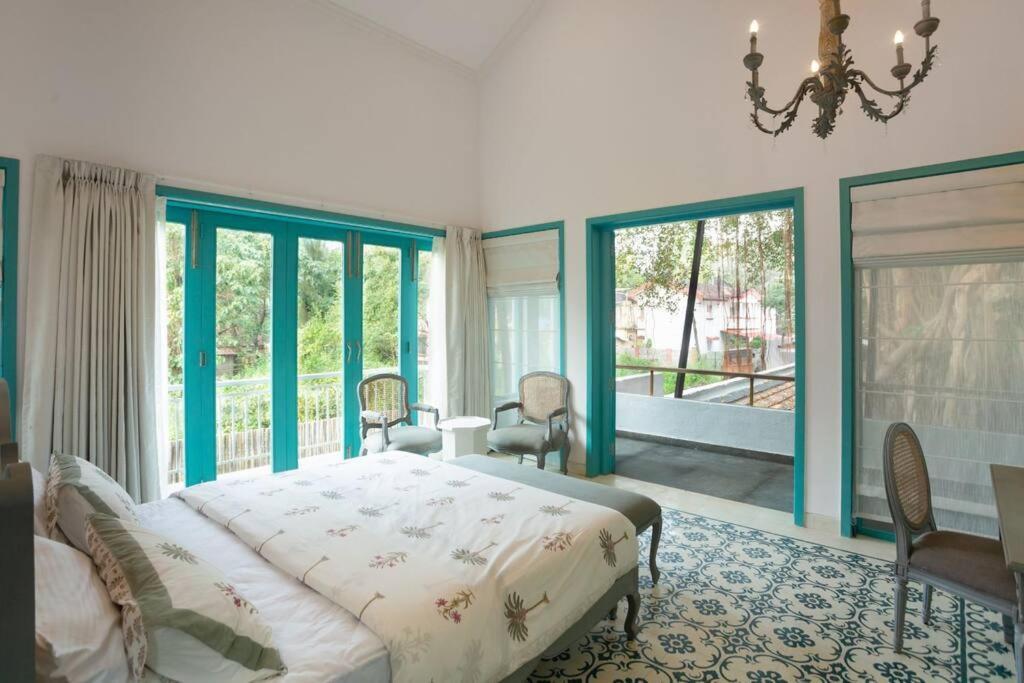 White Banyan Beach Villa, Candolim By The Acacia Villas Esterno foto